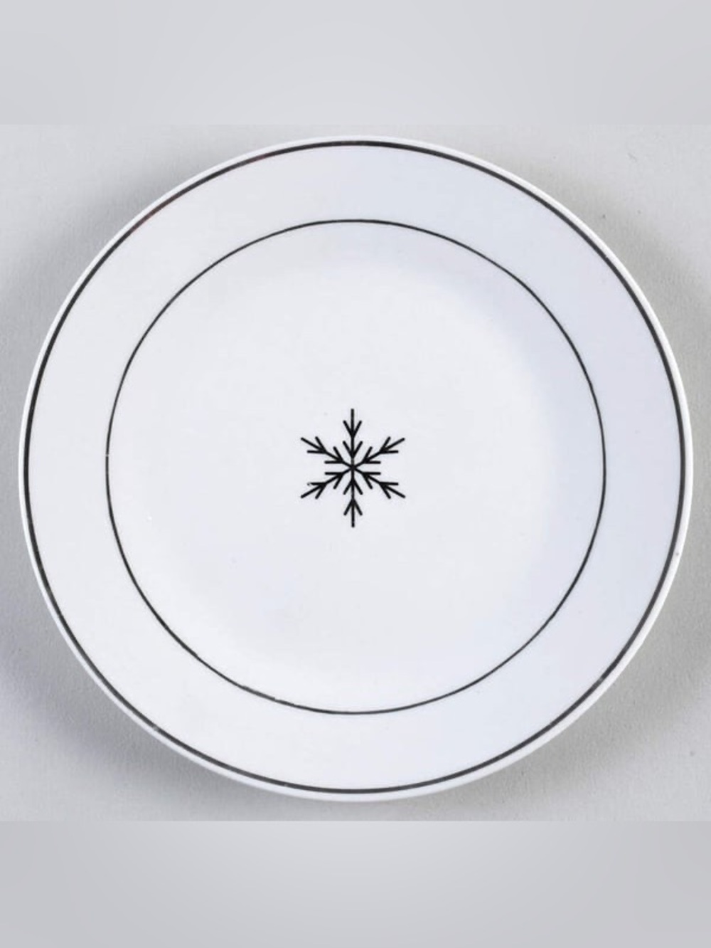 ND exclusive H6 Salad Plates x3